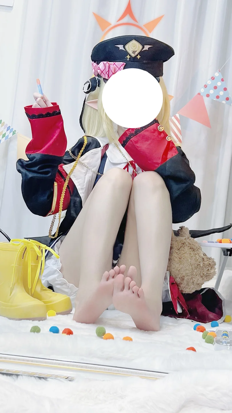 纸悦Etsu_ko_No_026_蔚蓝档案·丹花伊吹自拍_30P_84MB tg@simisebaisi 【丝足阁】011.webp